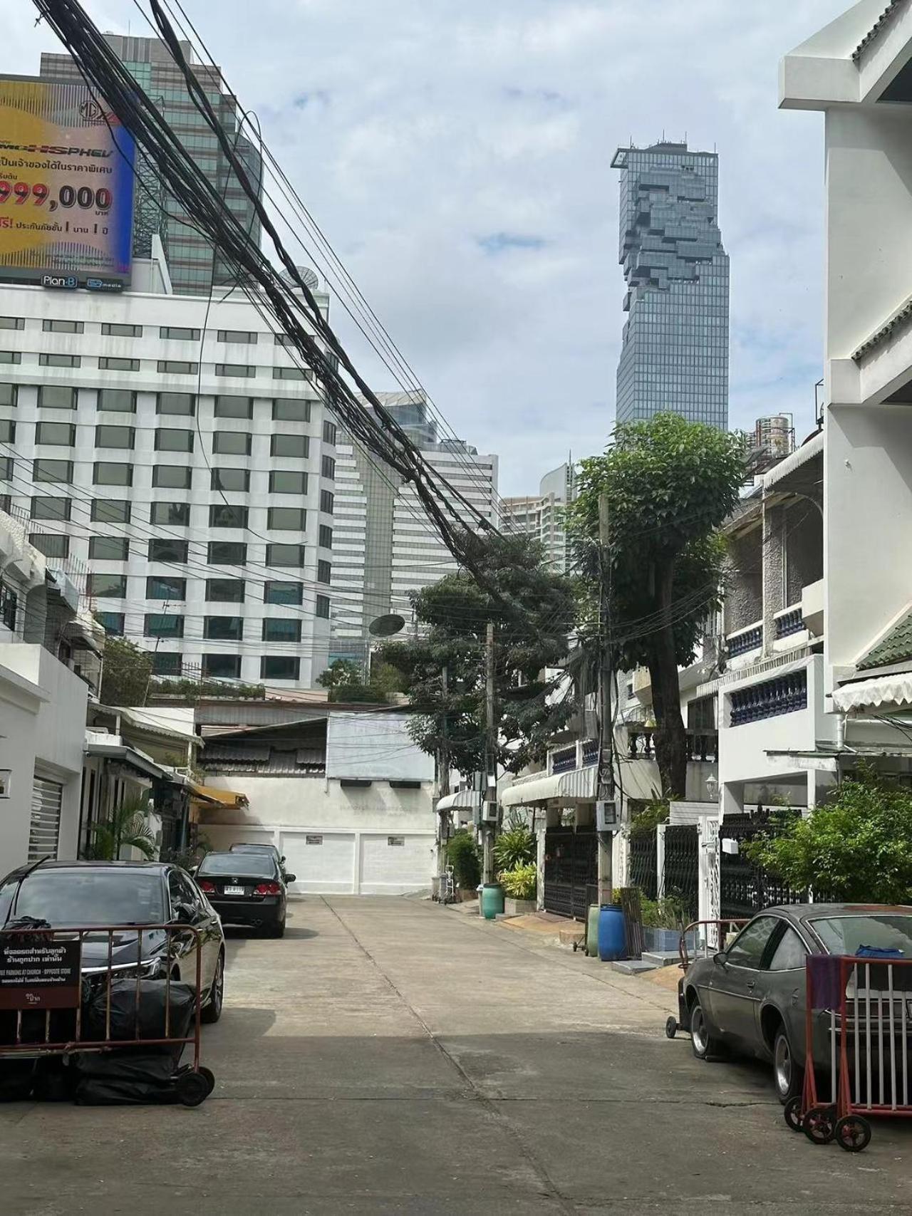 The Cute Silom Hostel Бангкок Экстерьер фото